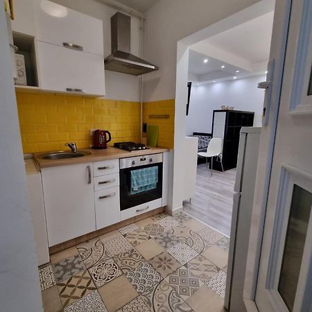 Cozy Family Apartment In Будапеща Екстериор снимка